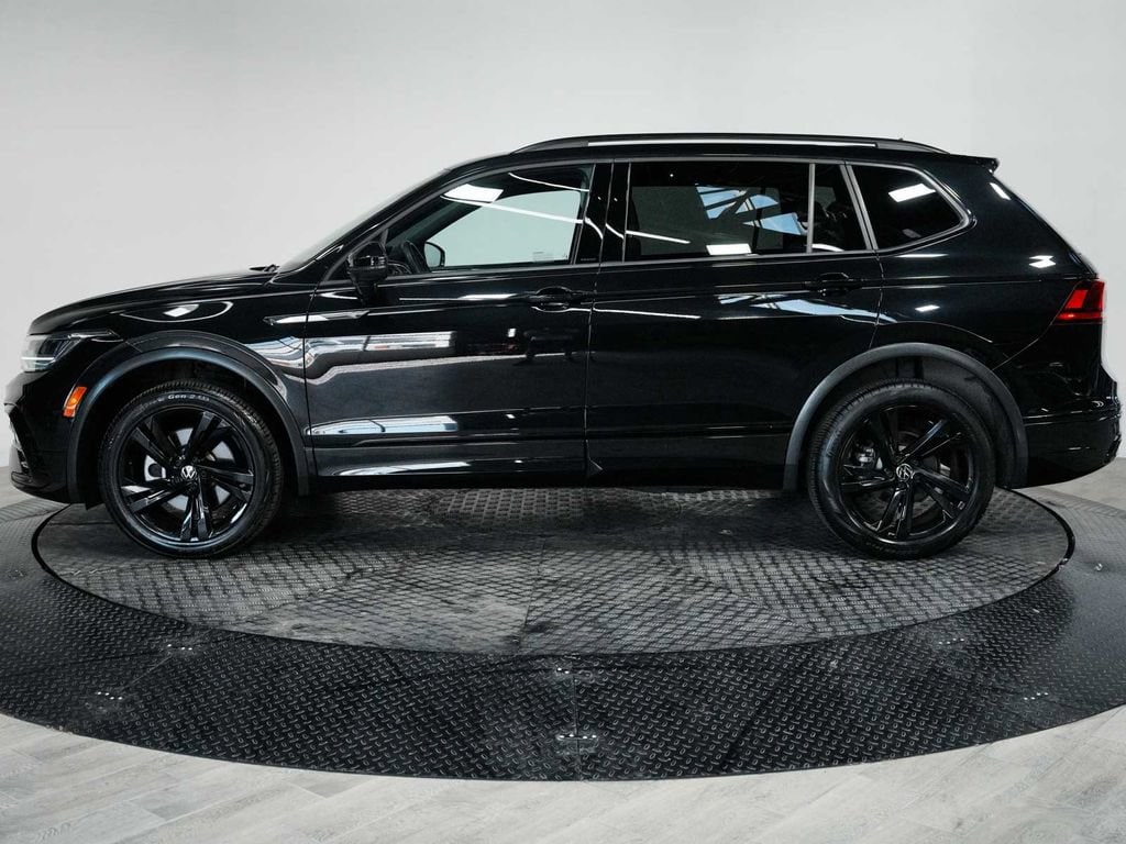 Used 2023 Volkswagen Tiguan SE R-Line Black