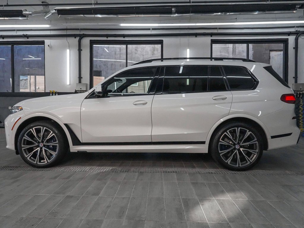 2022 Bmw X7 M50i photo 4