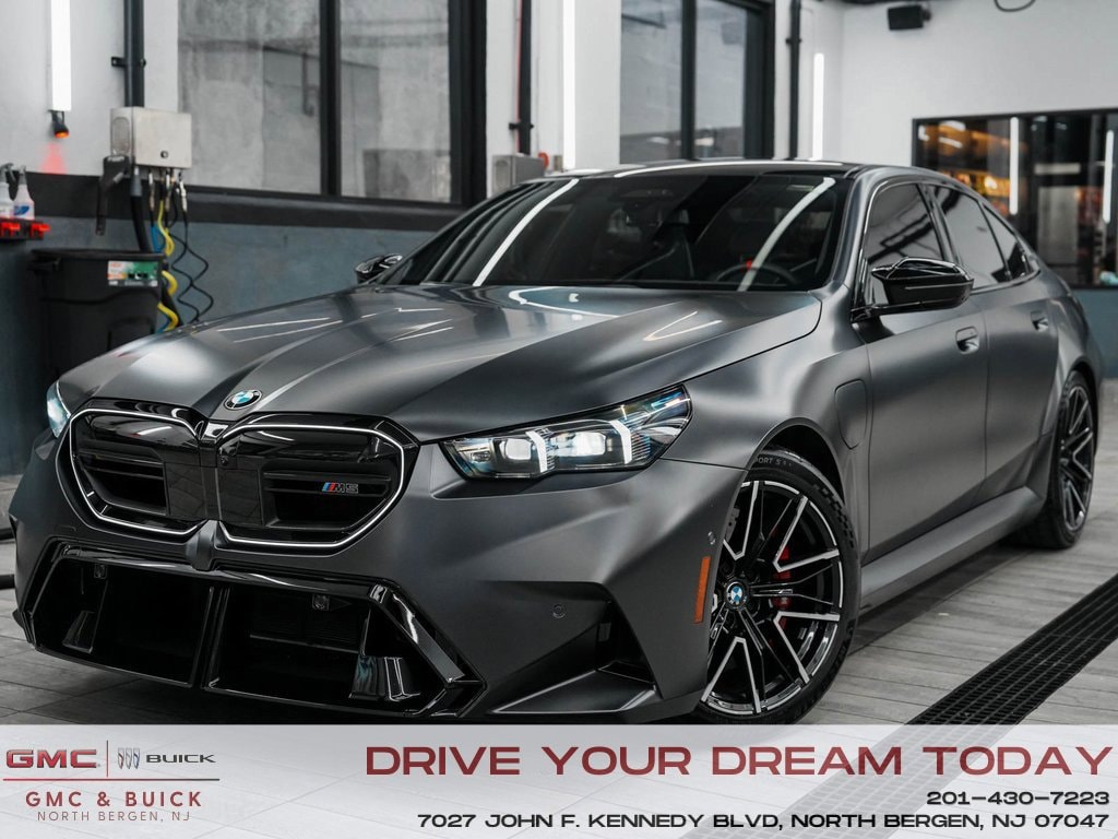 2025 BMW M5 M5