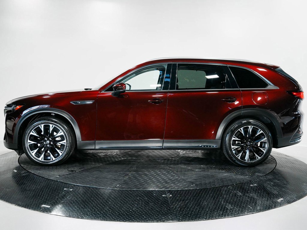 2024 Mazda CX-90 Premium photo 2
