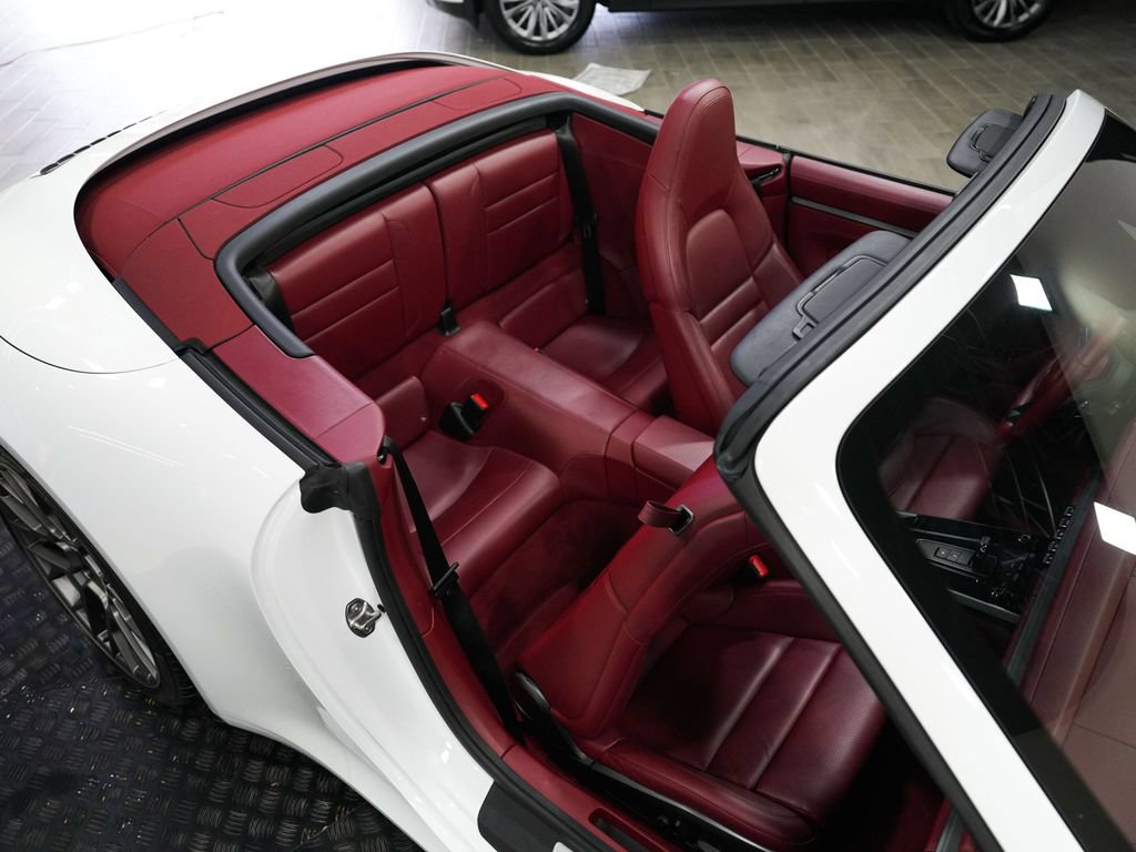 2024 Porsche 911 S - Photo 38