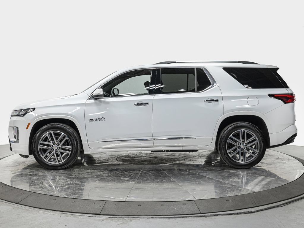 Used 2023 Chevrolet Traverse High Country SUV
