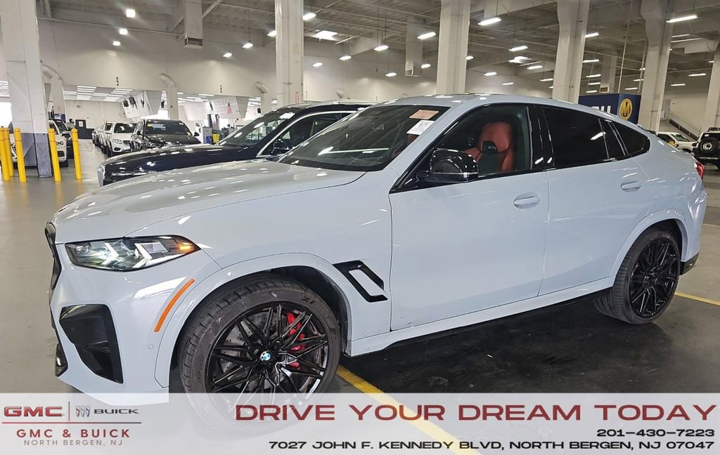 2024 BMW X6 M Competition's photo