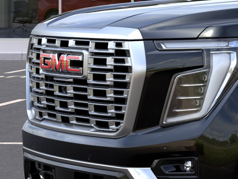 2026 GMC Yukon Denali - Photo 12