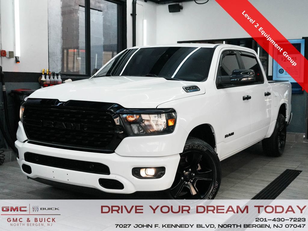 2023 RAM 1500 Big Horn/Lone Star 4x4 Crew Cab 5'7's photo