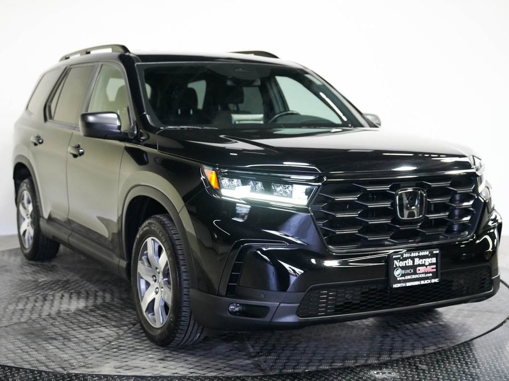 Used 2023 Honda Pilot Sport