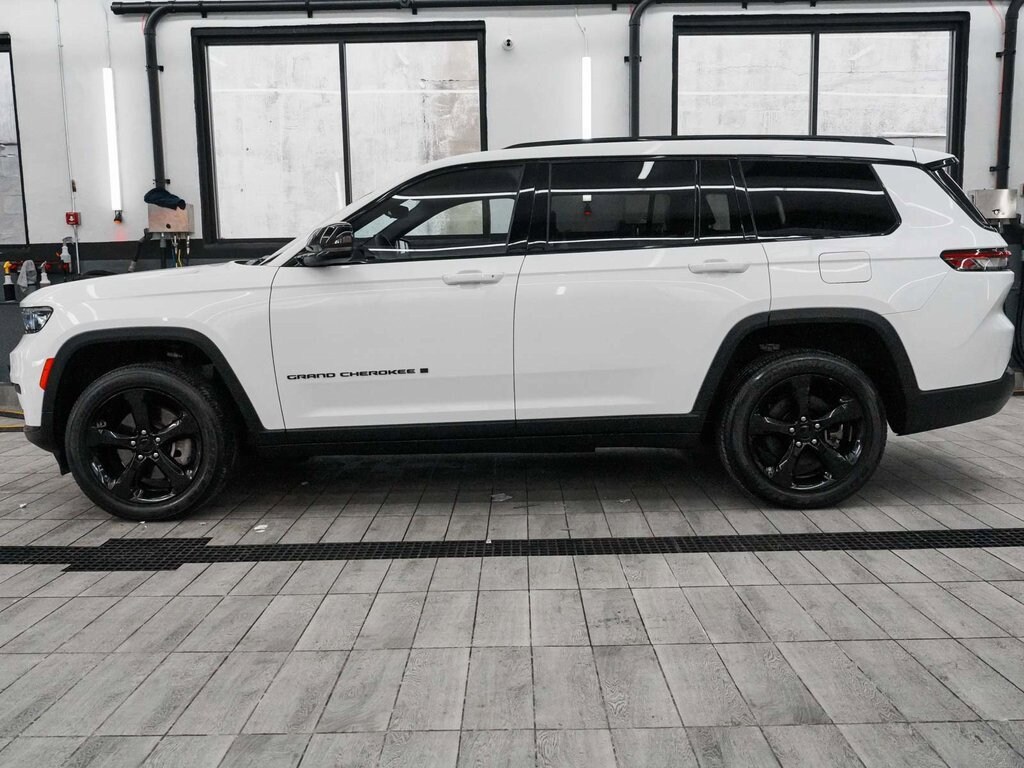 Used 2023 Jeep Grand Cherokee L Altitude