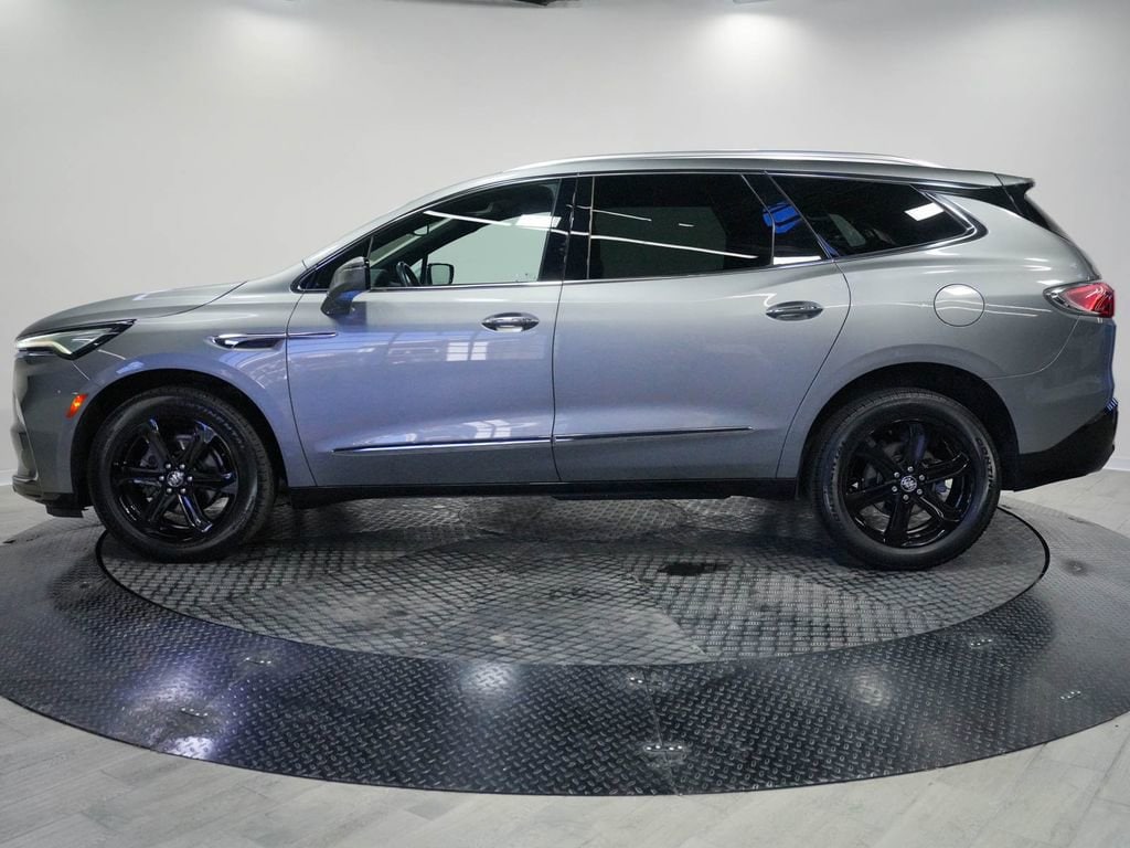Used 2023 Buick Enclave Essence SUV