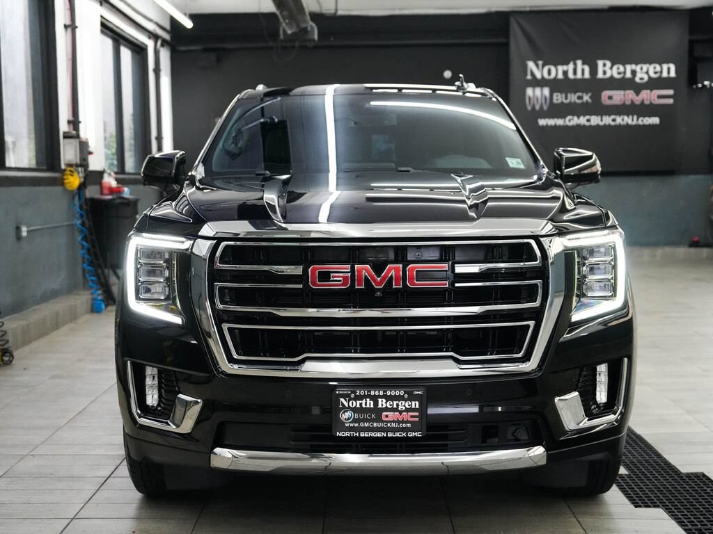 Used 2024 GMC Yukon SLT SUV