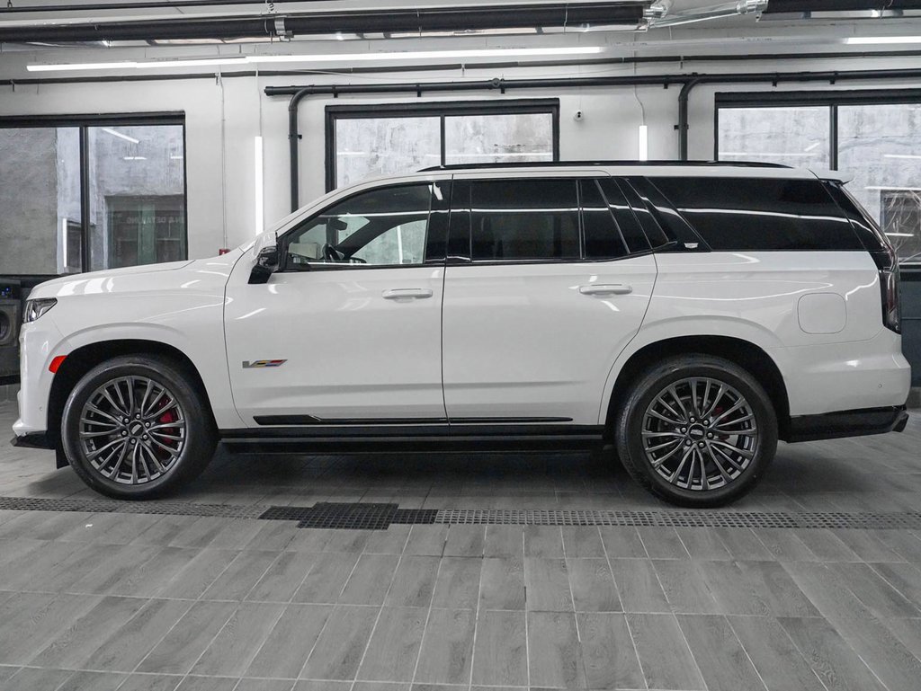 2023 Cadillac Escalade V-Series photo 4