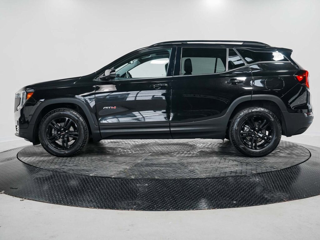 Used 2022 GMC Terrain AT4 SUV