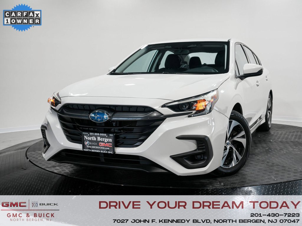 2023 Subaru Legacy Premium's photo