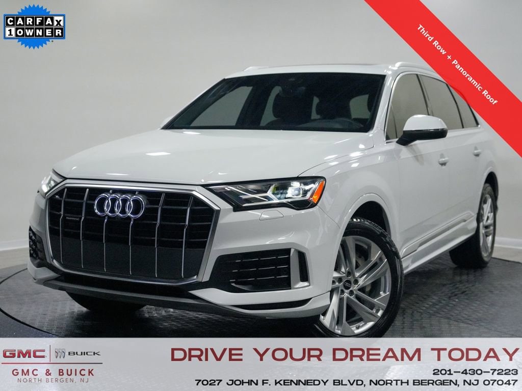 2023 Audi Q7 45 Premium quattro Tiptronic's photo