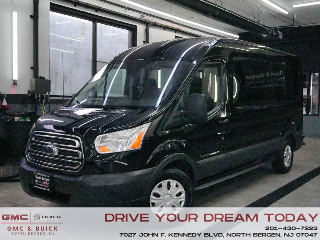 2018 Ford Transit 350 XLT Wagon Med Roof Sliding Pass. 148's photo