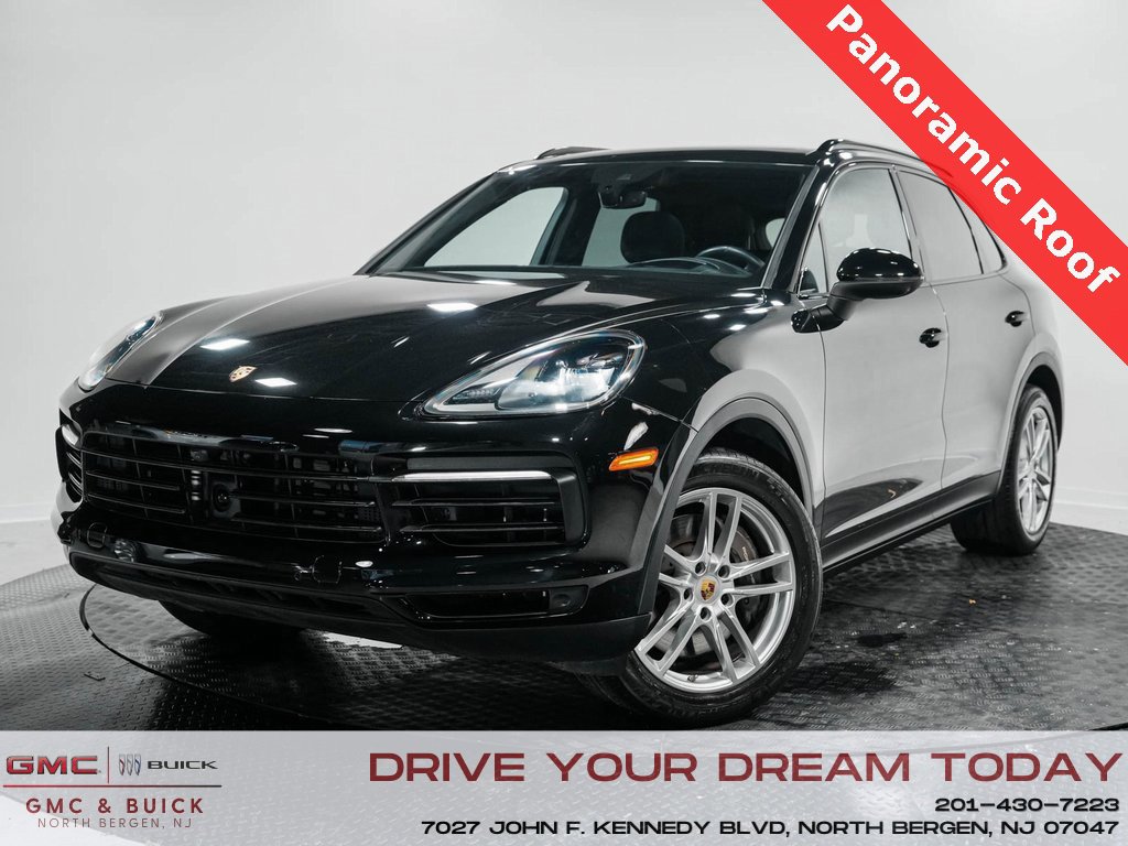 2023 Porsche Cayenne Base's photo