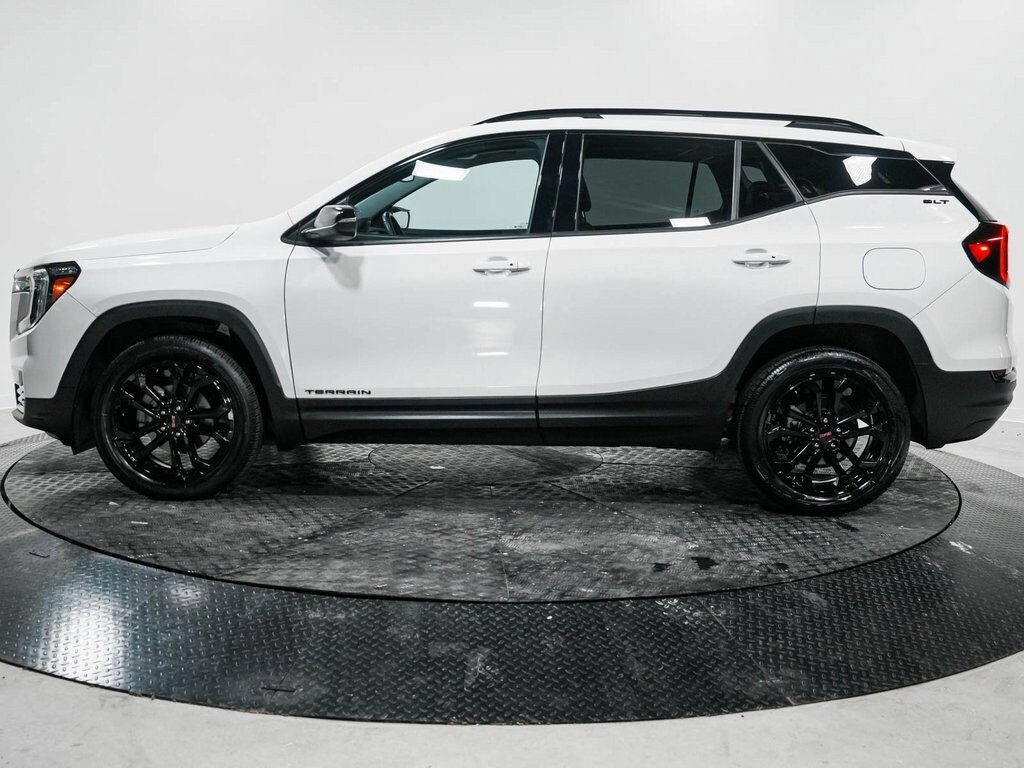 Used 2022 GMC Terrain SLT SUV