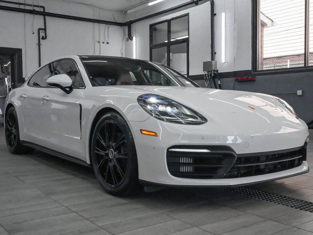 2022 Porsche Panamera 4 Platinum photo 3