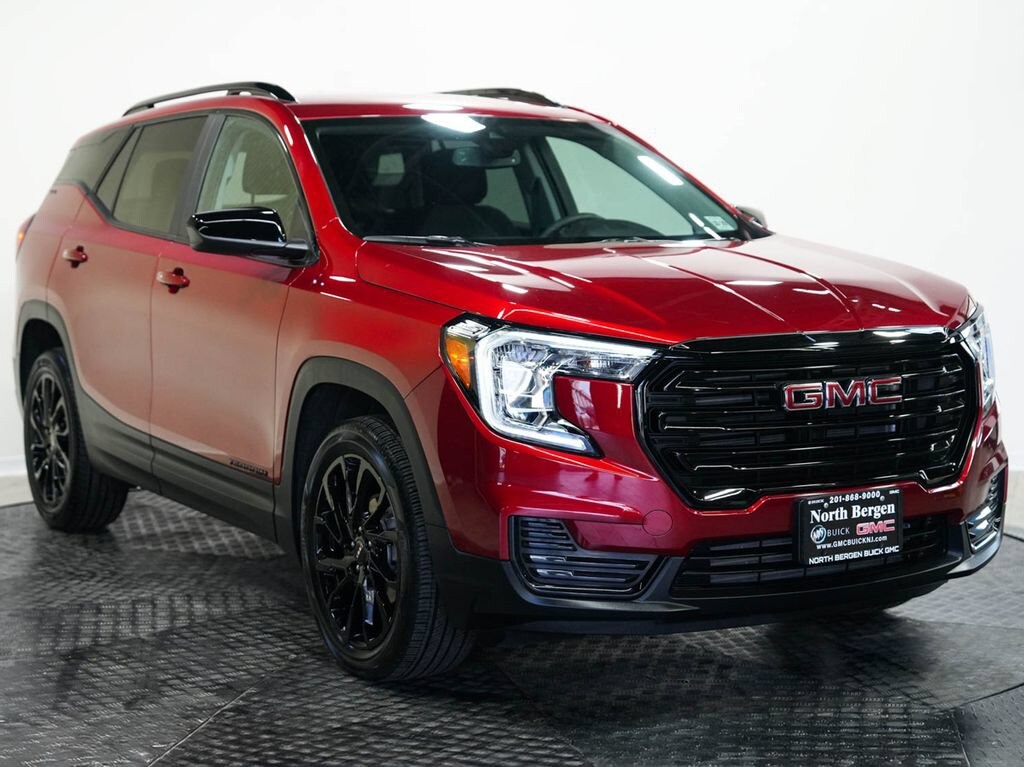 Used 2024 GMC Terrain SLE SUV