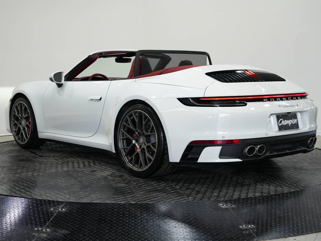 2024 Porsche 911 S - Photo 10