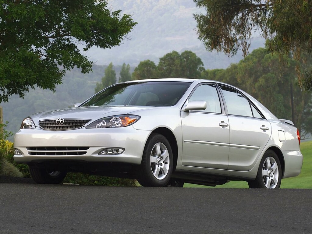 Used 2005 Toyota Camry STD