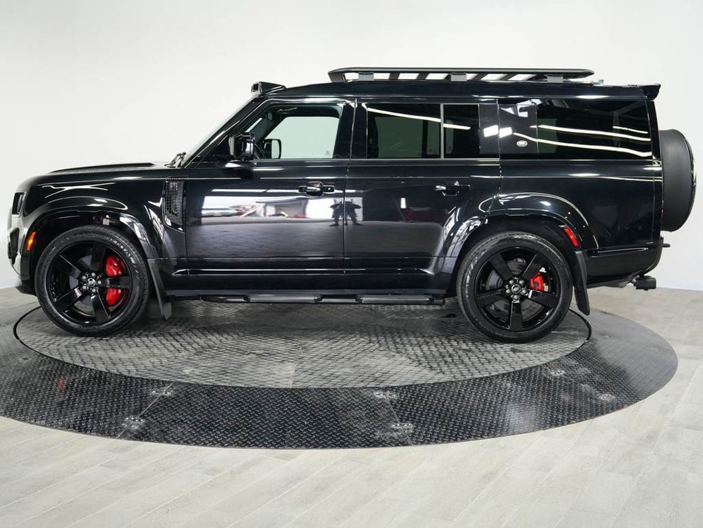 Used 2023 Land Rover Defender X-Dynamic SE