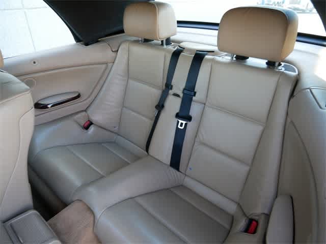 2006 BMW 3 Series 330Ci 15