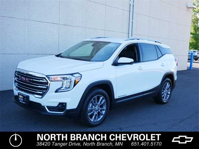 2023 GMC Terrain SLT -
                North Branch, MN