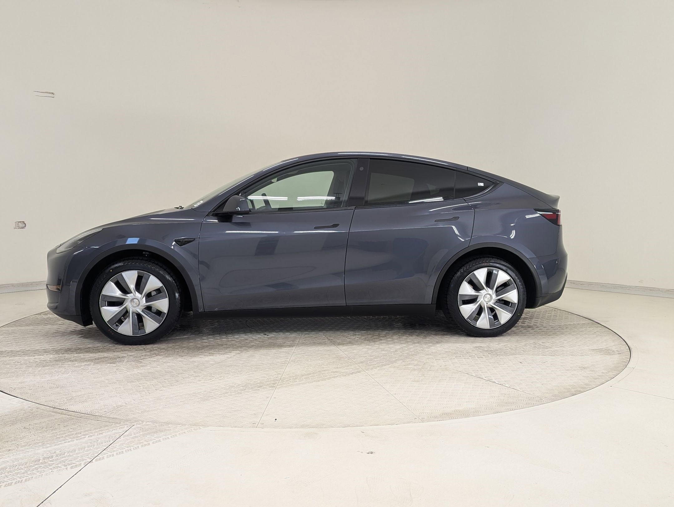 Used 2023 Tesla Model Y Long Range with VIN 7SAYGDEE3PA094476 for sale in Richardson, TX