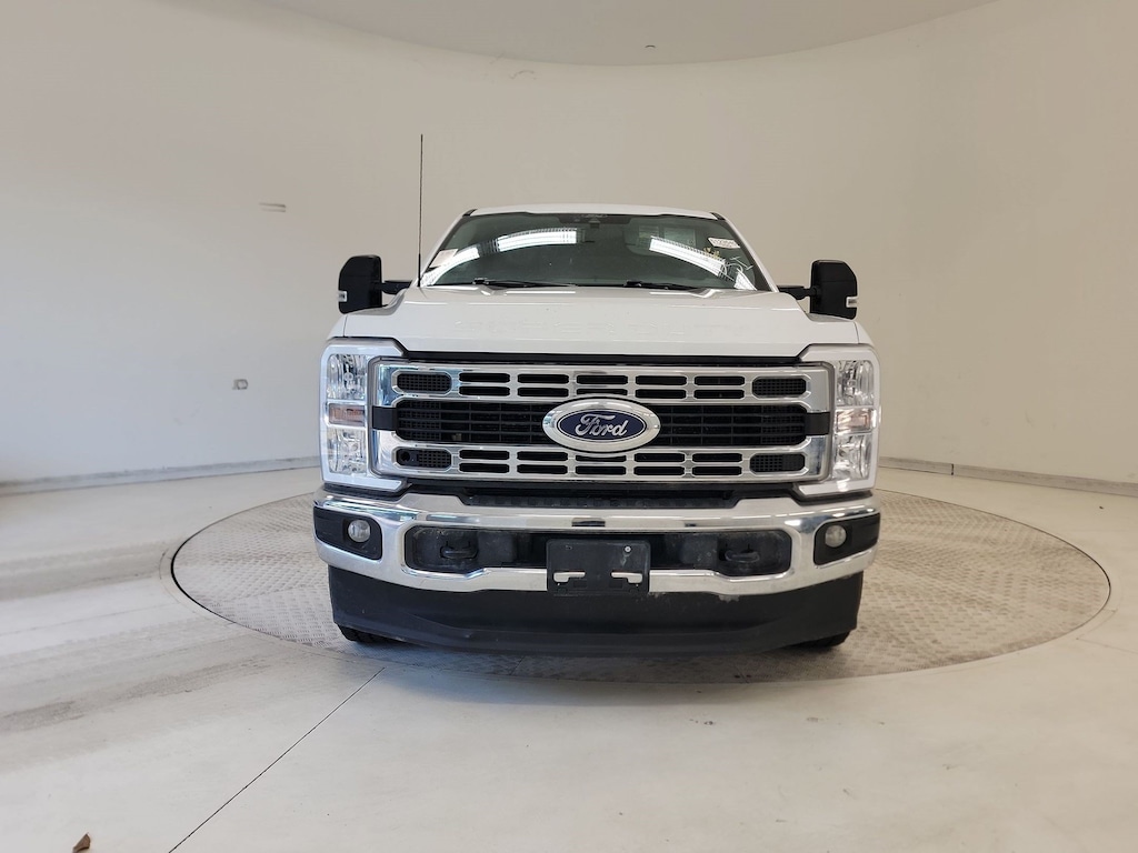 Certified 2025 Ford F-250 XLT Truck Crew Cab