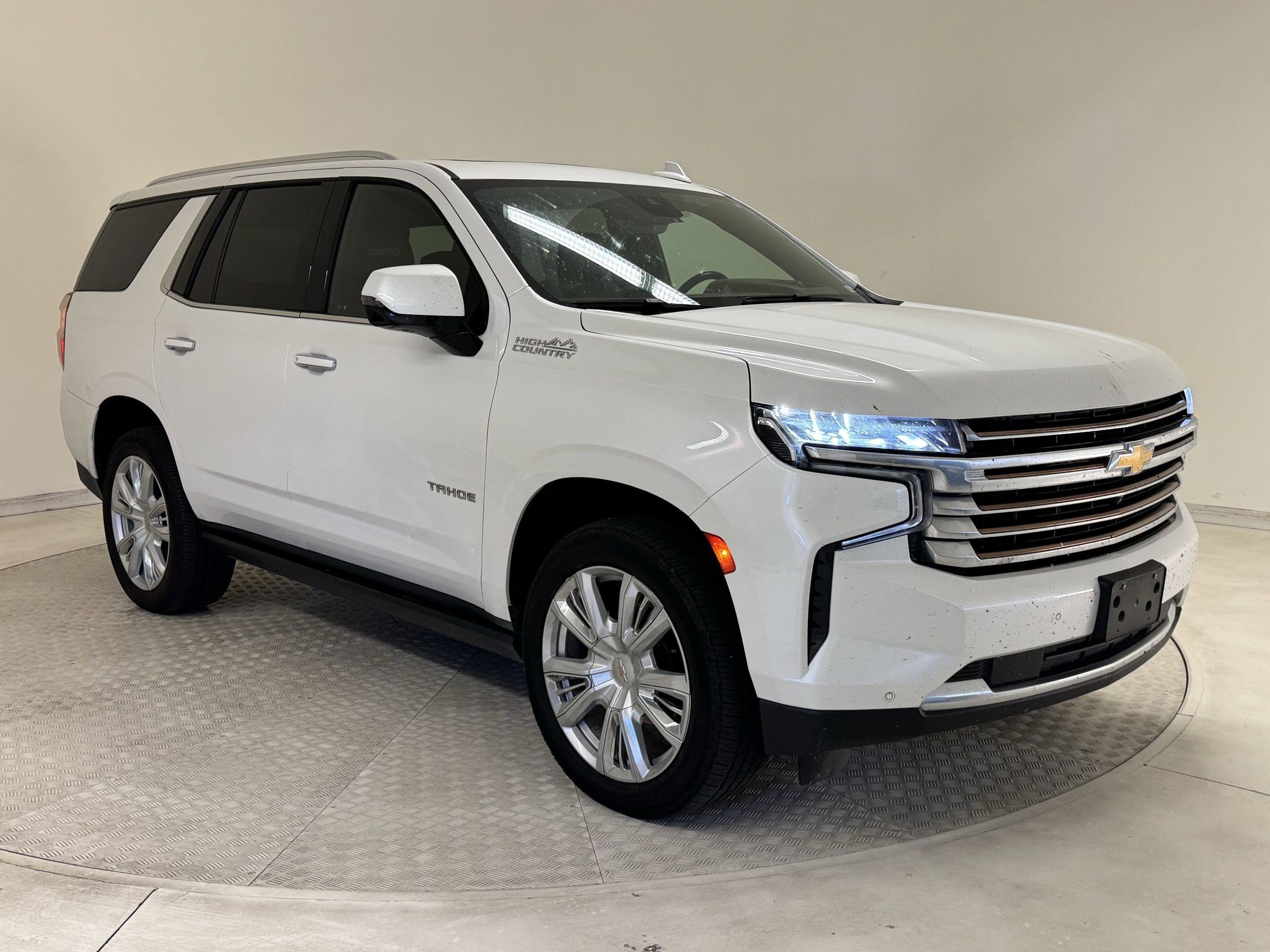 2023 Chevrolet Tahoe High Country photo 3