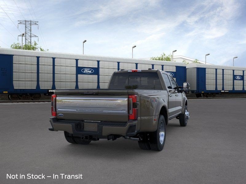 F-450 F-450&reg; Platinum&reg; Truck Crew Cab