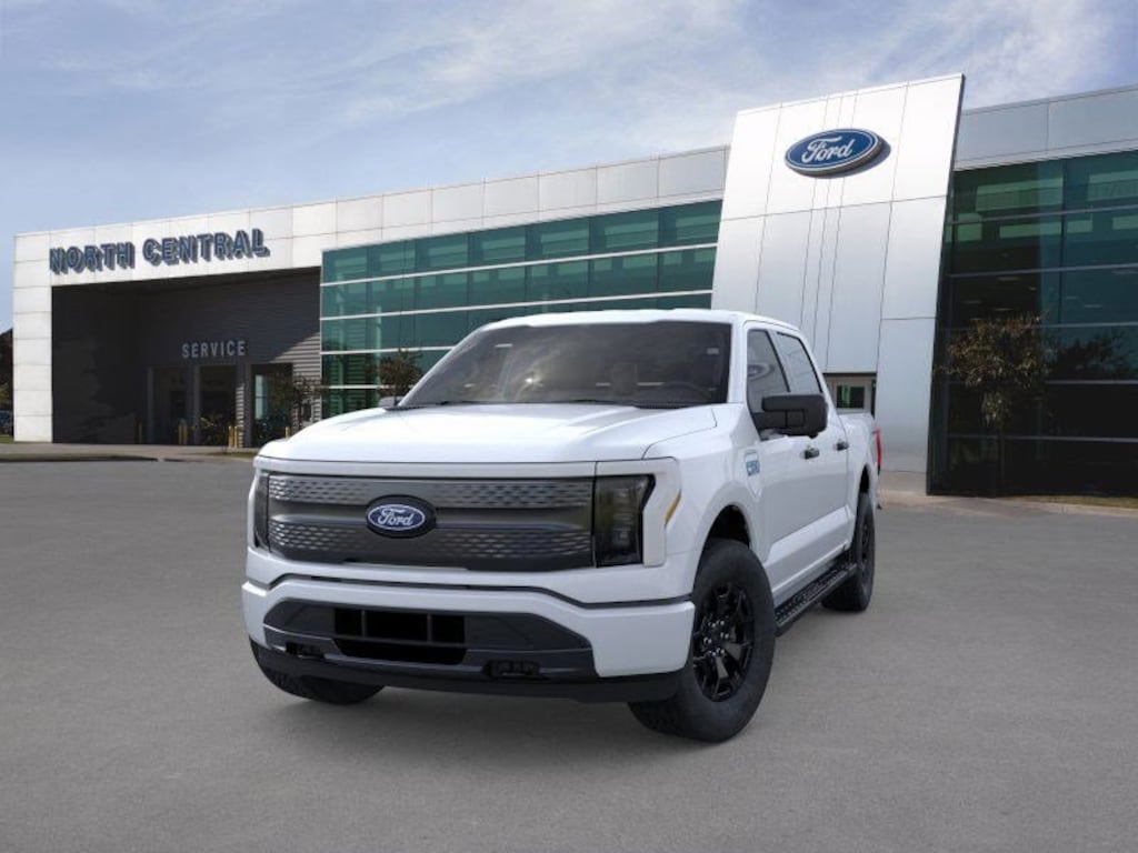 New 2025 Ford F-150 Lightning XLT TRUCK