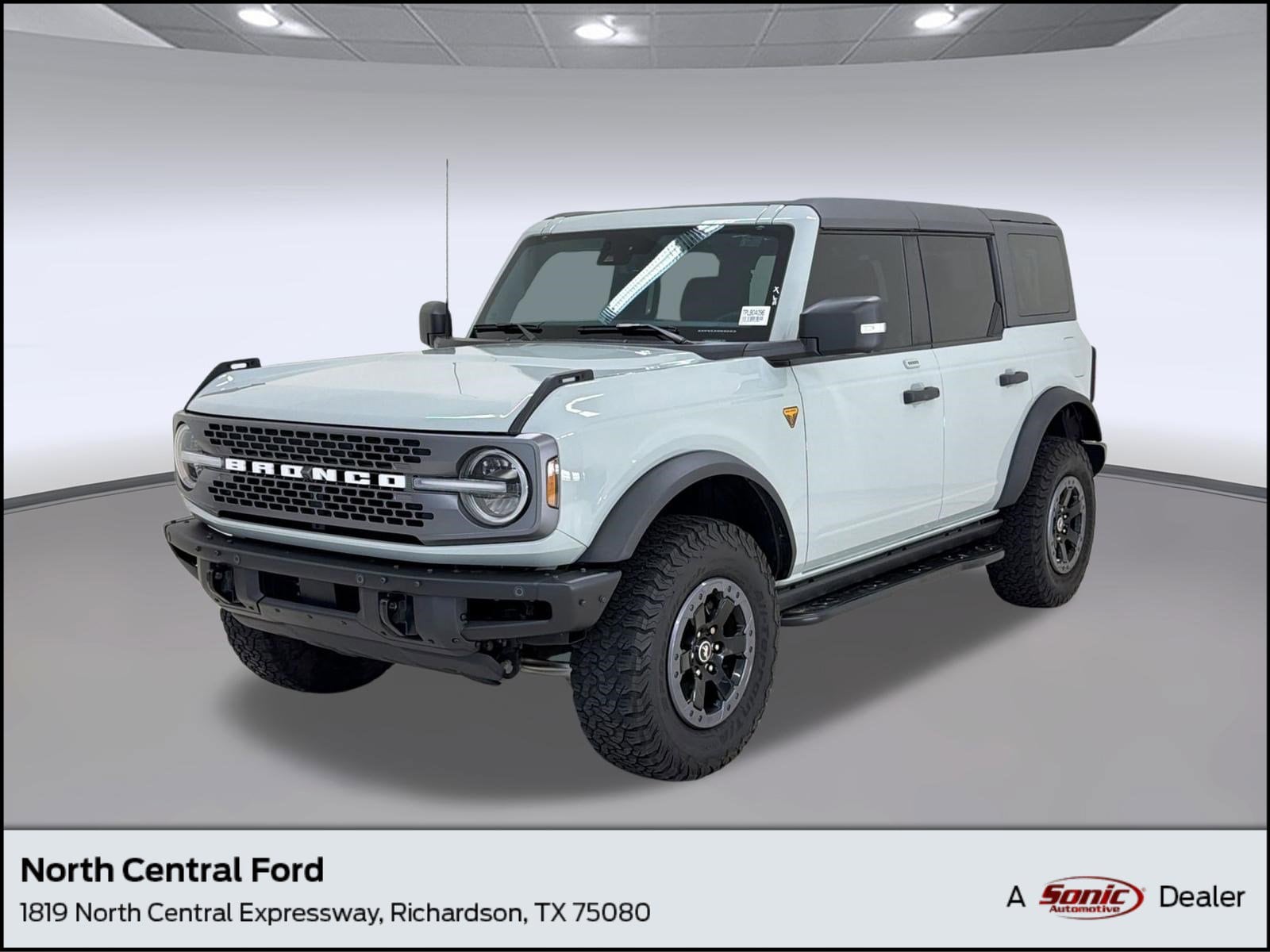 2023 Ford Bronco Badlands 4x4's photo