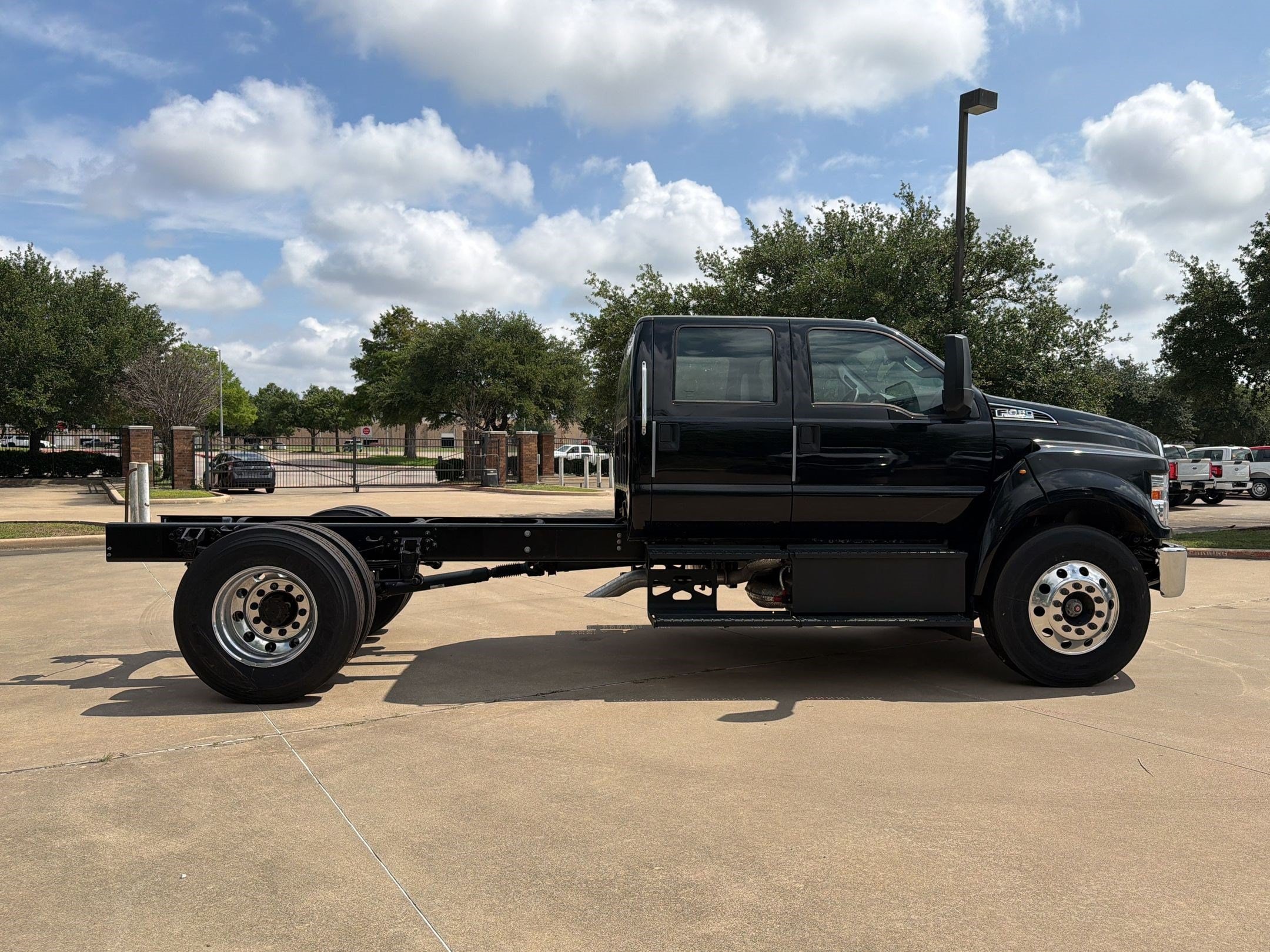 F-650 Diesel Base Truck Crew Cab