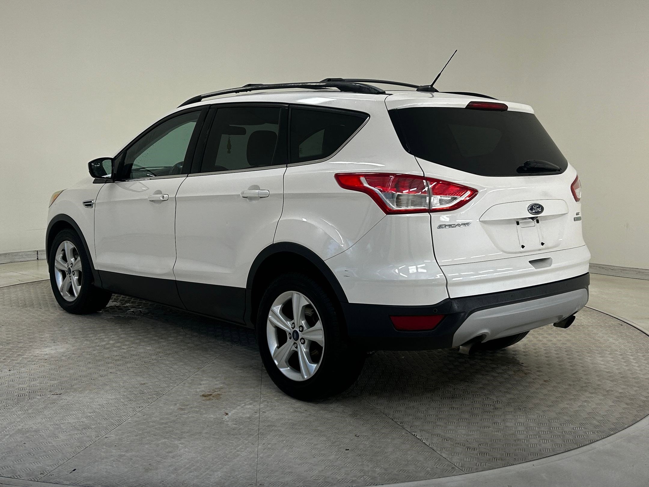 2014 Ford Escape SE photo 3