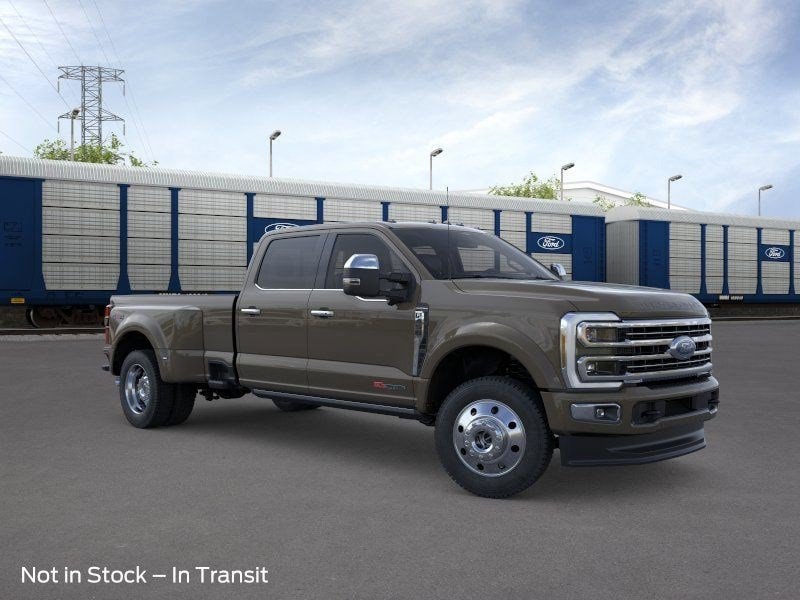 F-450 F-450&reg; Platinum&reg; Truck Crew Cab
