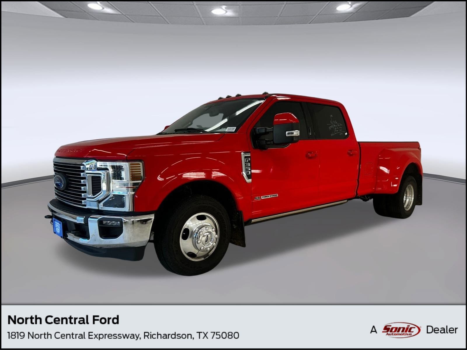 2020 Ford F-350 Super Duty Lariat's photo