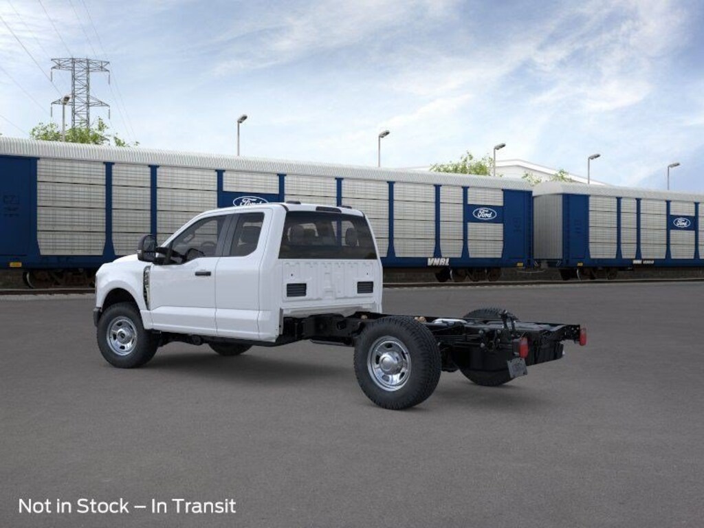 New 2026 Ford F-350 Chassis Truck Super Cab