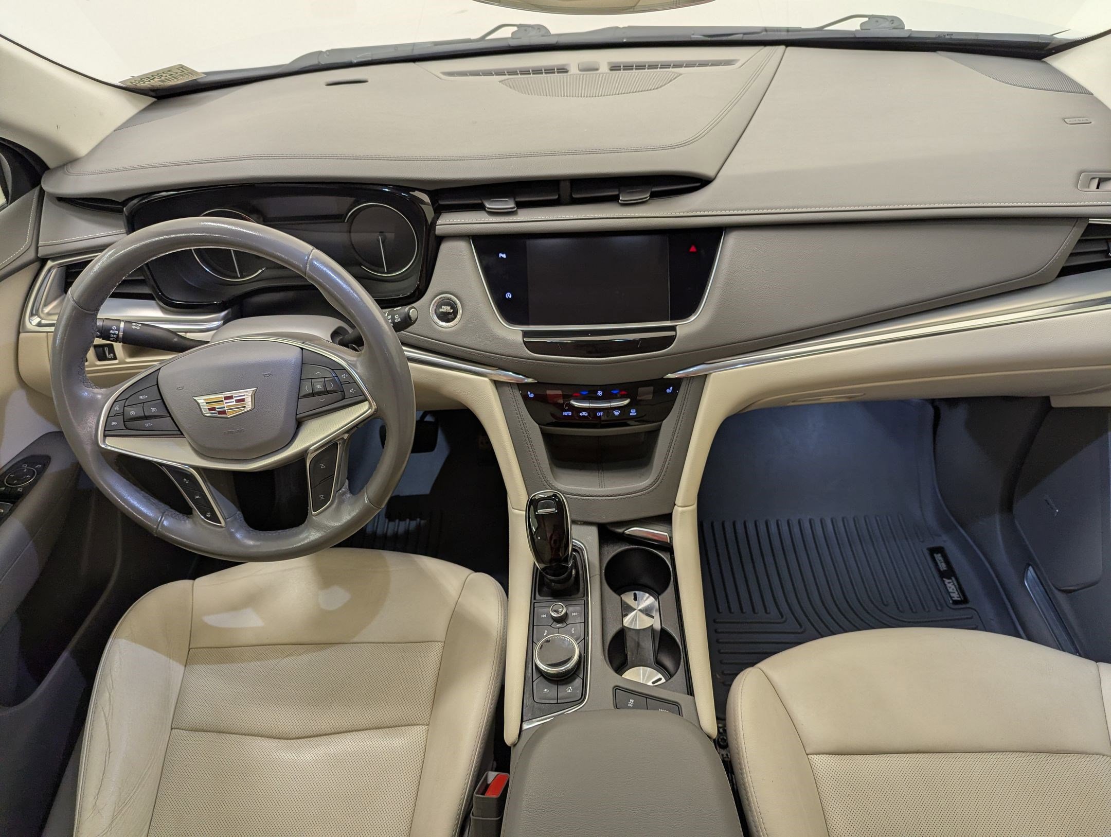 2020 Cadillac XT5 Premium Luxury photo 3