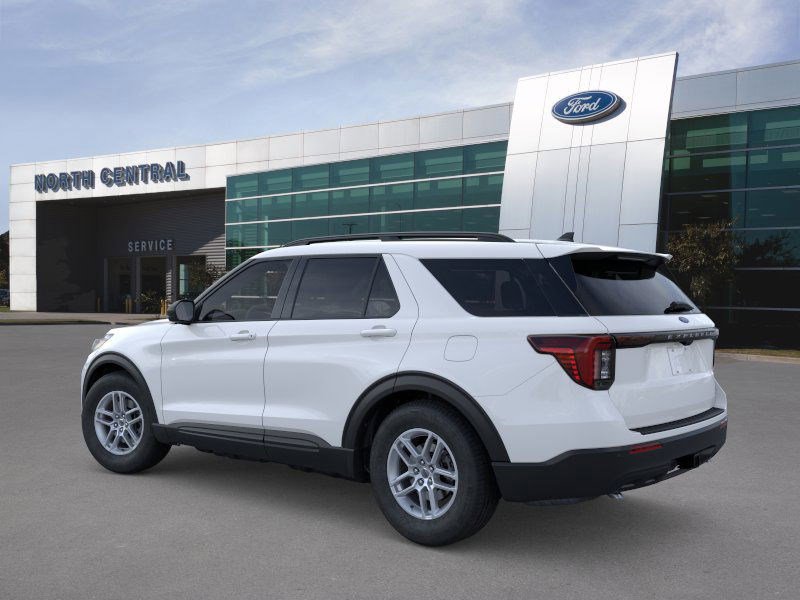 2026 Ford Explorer photo 4