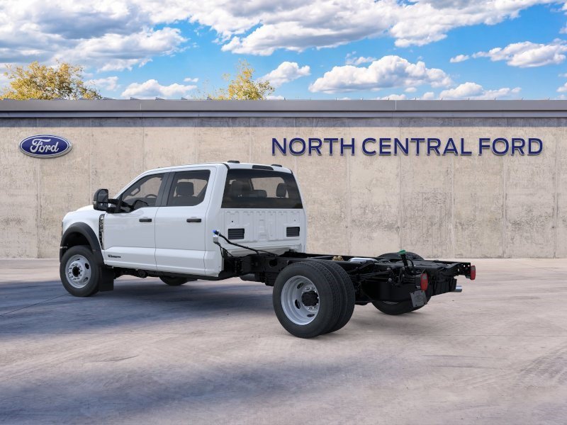 F-550 Chassis F-550&reg; XL Truck Crew Cab