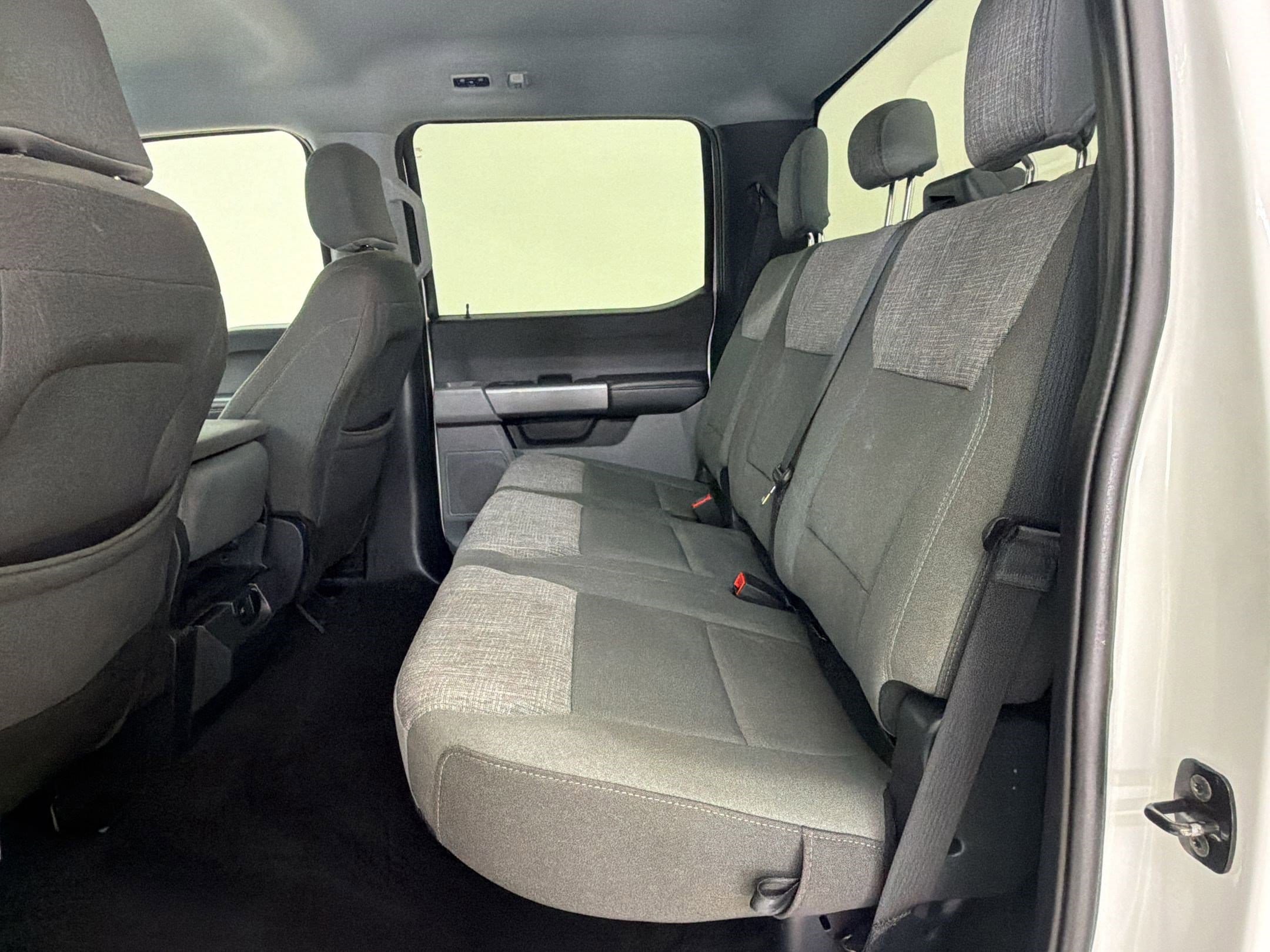 2025 Ford F-250 Super Duty XLT - Photo 14