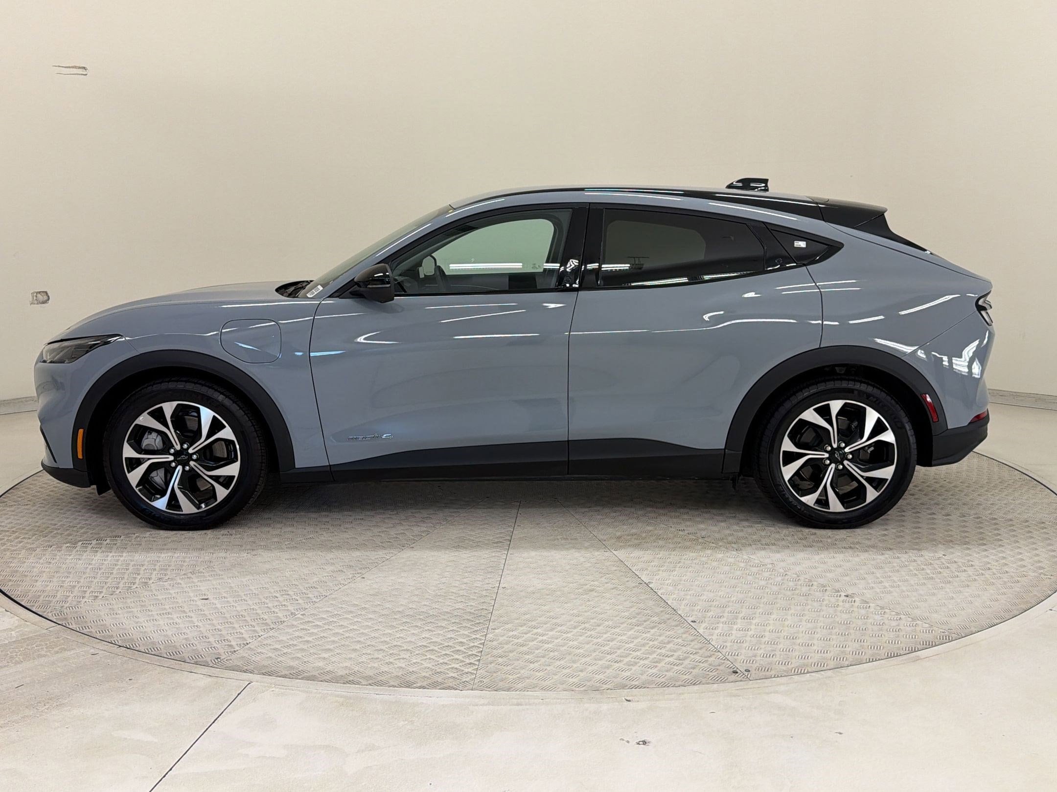 Used 2025 Ford Mustang Mach-E Select AWD with VIN 3FMTK1S51SMA05886 for sale in Richardson, TX