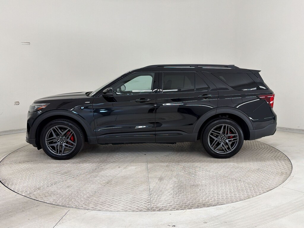 Certified 2025 Ford Explorer ST-Line SUV