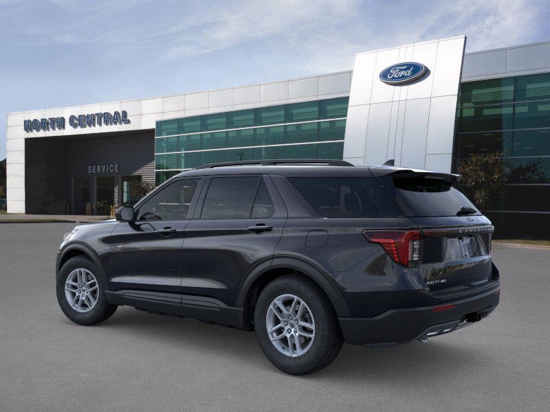 2026 Ford Explorer photo 3