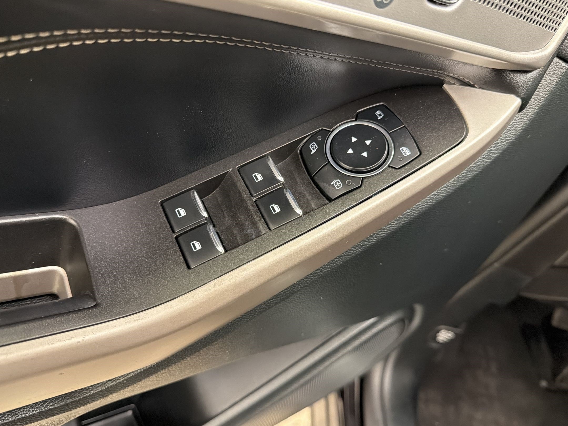 2024 Ford Explorer Limited - Photo 28