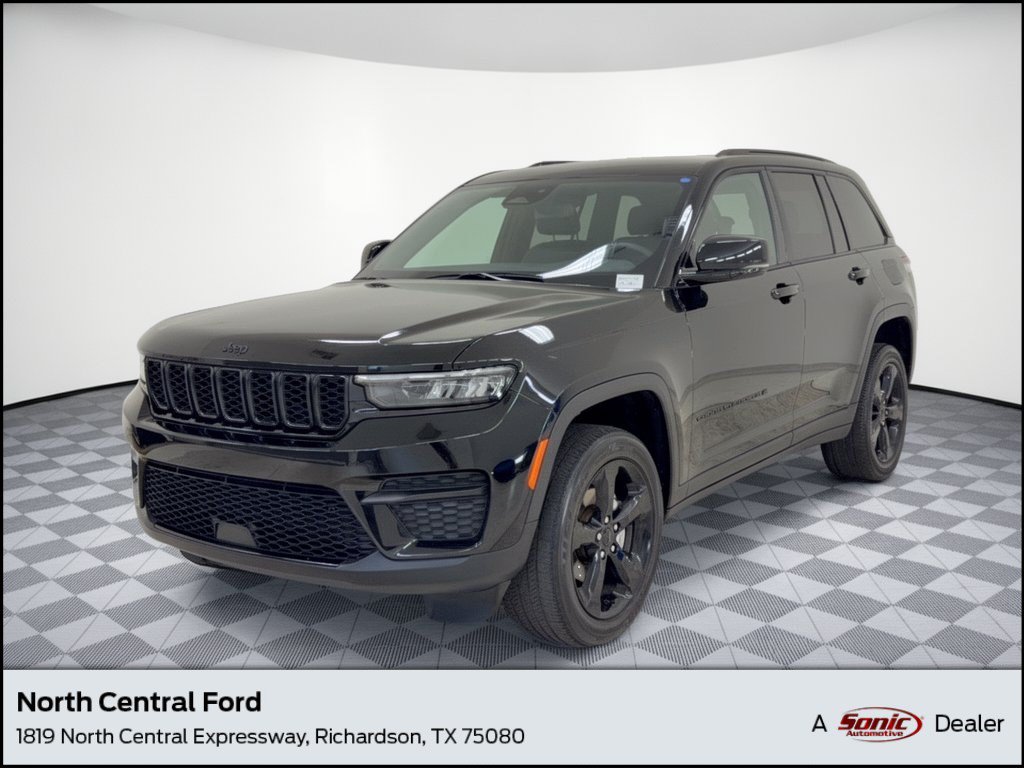 Used 2024 Jeep Grand Cherokee Altitude X SUV near Dallas