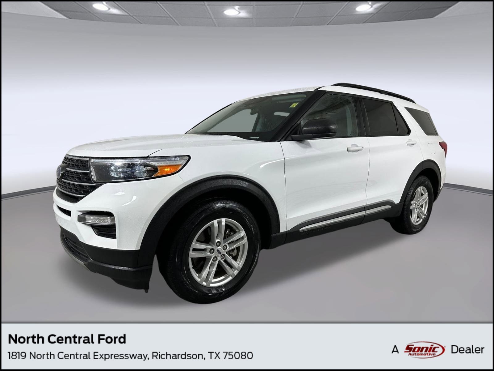 2024 Ford Explorer XLT's photo