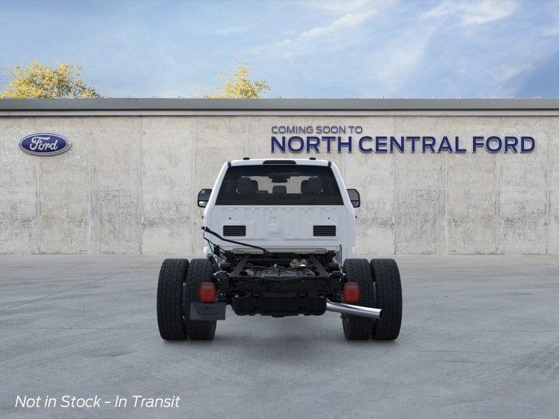 F-550 Chassis F-550&reg; XL Truck Crew Cab