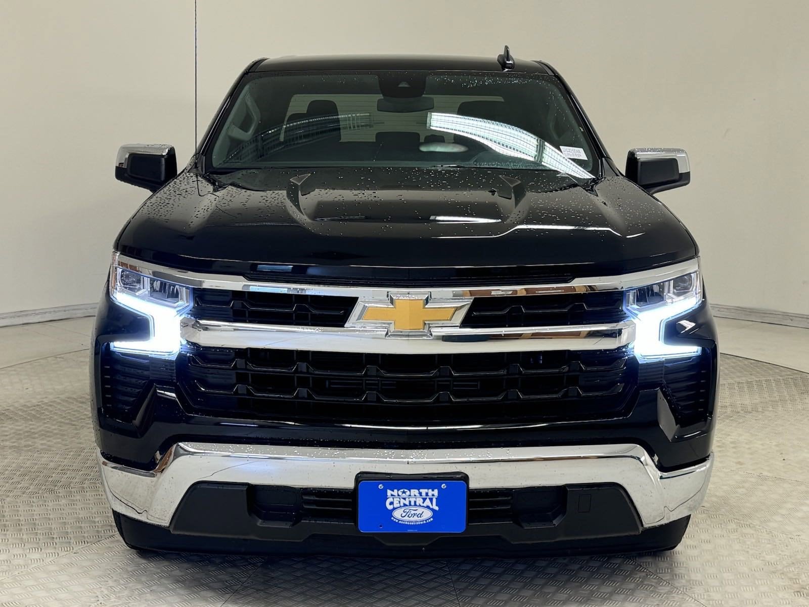 Used 2023 Chevrolet Silverado 1500 LT with VIN 3GCPACEK4PG275044 for sale in Richardson, TX